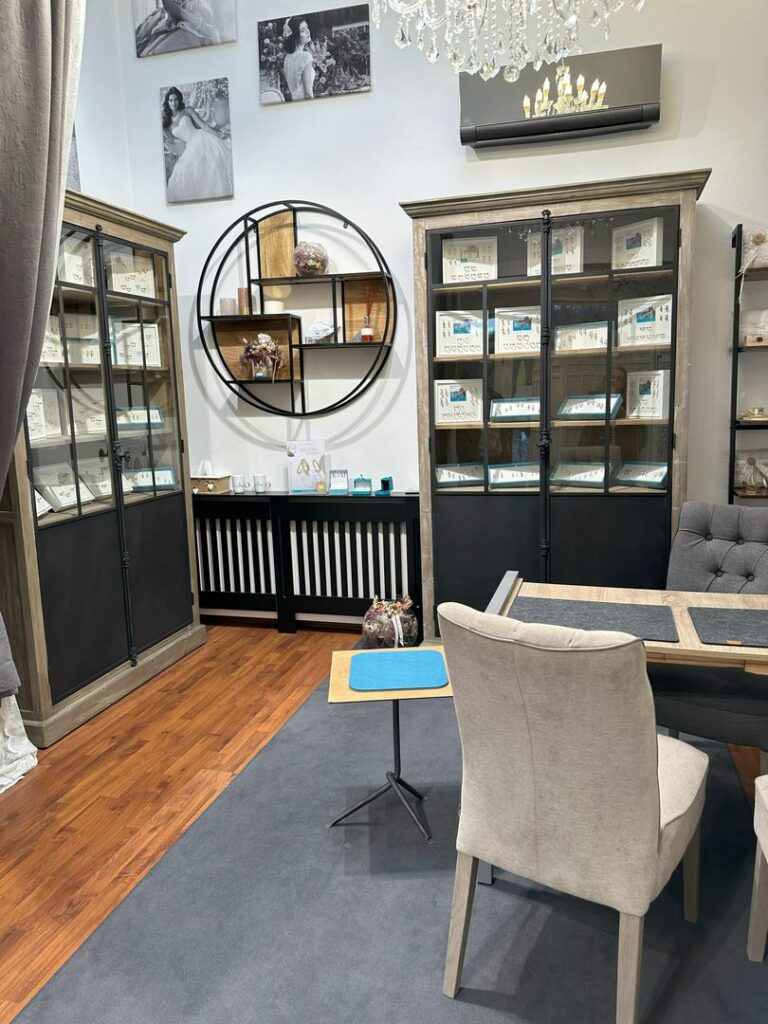 Trauringe zeitlos nahe Waldshut-Tiengen – Gold & Platin