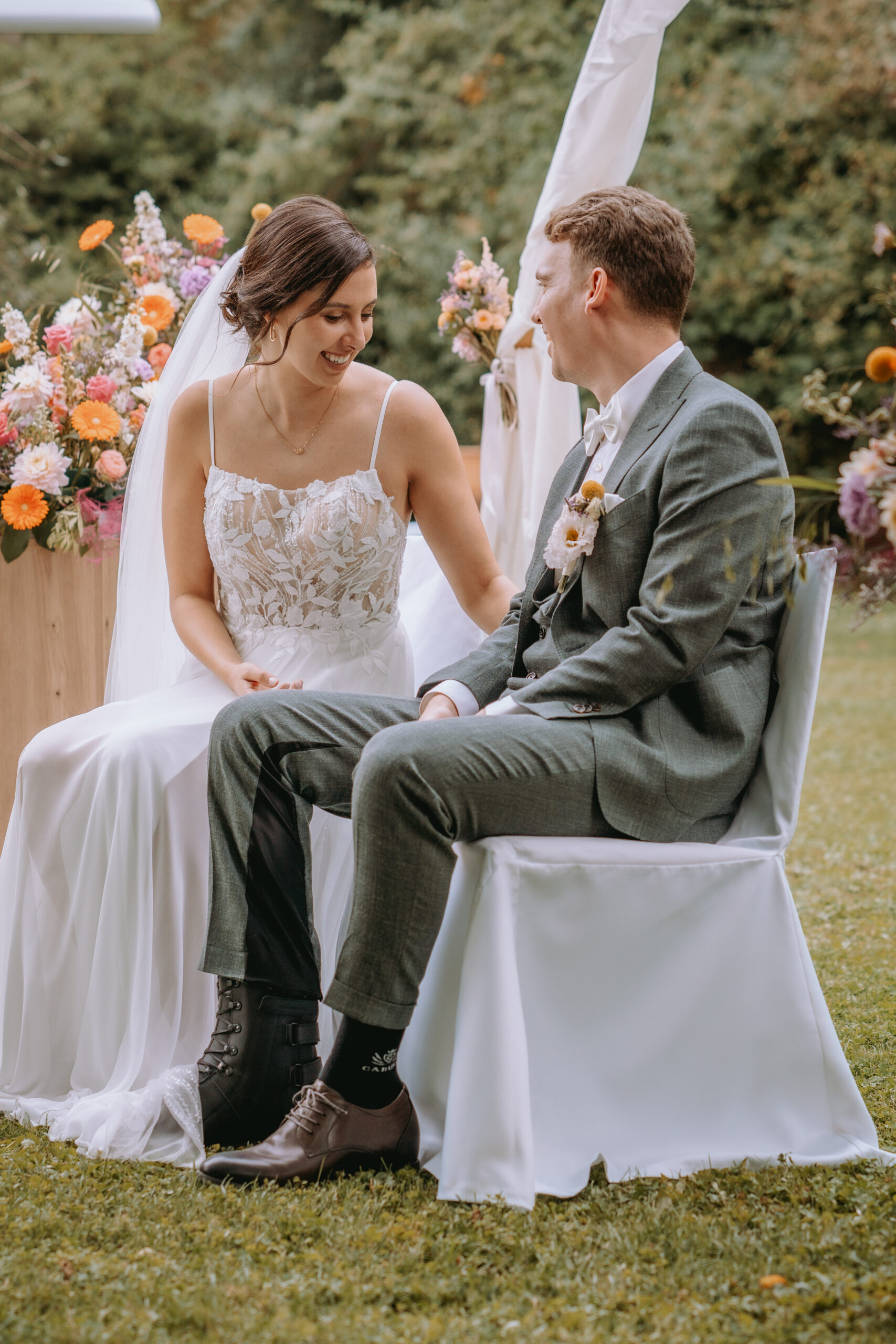 Nilay im Brautkleid von Modeca Bridal