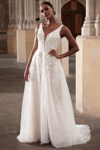 Brautmode im A-Linie-Design in der Nähe von Baden – jetzt entdecken