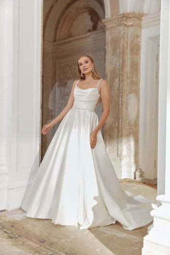 Brautkleid Clean bei uns in der Nähe von Winterthur – entdecke deine persönliche Note