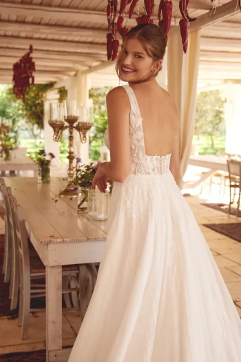 Brautmode Chiffonkleid nahe Basel – entdecke deine persönliche Note