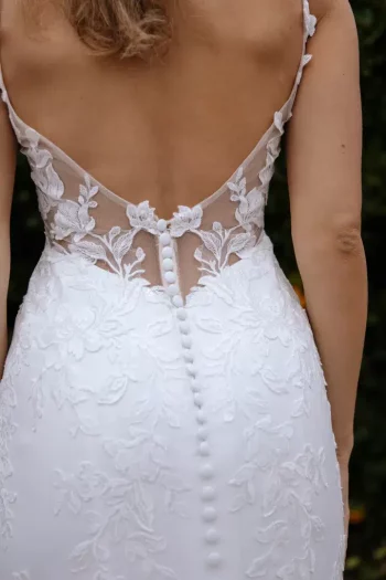 Brautrobe im figurbetont-Design nahe Rheinfelden – jetzt entdecken