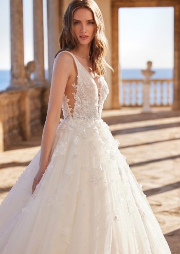 Brautmode klassische A-Linie bei uns in der Nähe von Rheinfelden – entdecke deine persönliche Note