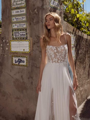 Finde dein Brautkleid bei uns in der Nähe von Zürich, Basel, Lörrach, Freiburg, Konstanz. Dein Hochzeitskleid grenznah zur Schweiz.