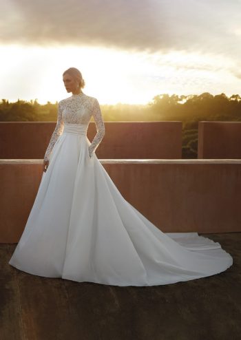 Brautmode im klassische A-Linie-Design nahe Lörrach – jetzt entdecken