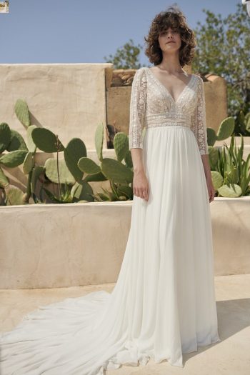 Brautkleid im Chiffonkleid-Design in der Nähe von Baden – jetzt entdecken