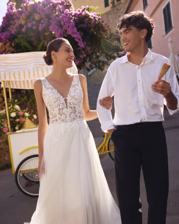 Traumhaftes Tüllkleid Traumkleid in der Nähe von Beromünster – zeitlos & individuell