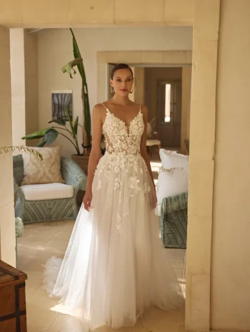 Dein Traumkleid Tüllkleid wartet nahe Basel – Beratung & Anprobe inklusive