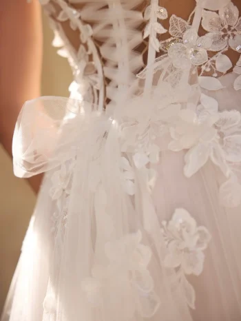 Dein Traumkleid Tüllkleid wartet nahe Basel – Beratung & Anprobe inklusive