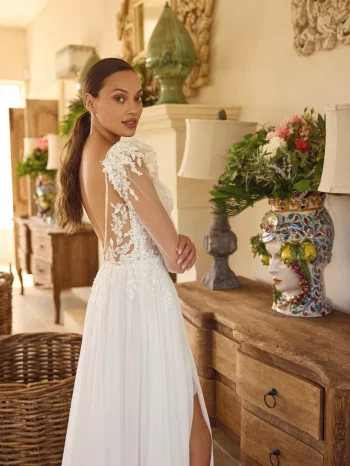 Traumhaftes Chiffon Brautkleid in der Nähe von Beromünster – zeitlos & individuell