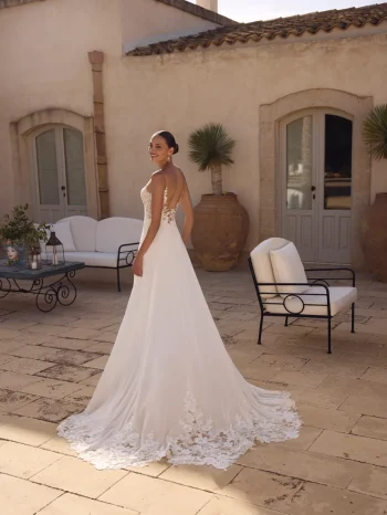 Traumhaftes fließender Chiffon Traumkleid in der Nähe von Bad Säckingen – zeitlos & individuell