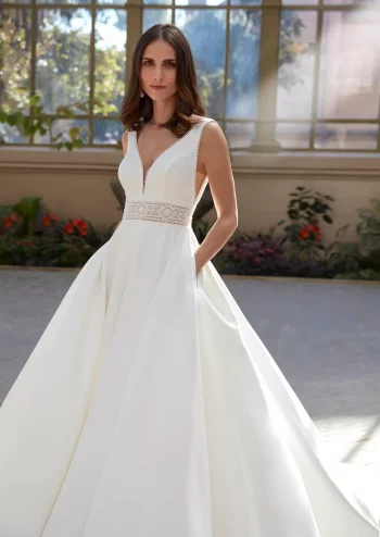 Traumkleid Clean Chic nahe Waldshut-Tiengen – entdecke deine persönliche Note