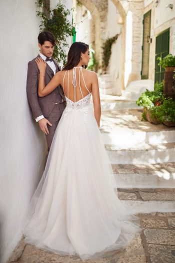 Traumkleid im zarte Tüllrobe-Design bei uns in der Nähe von Baden – jetzt entdecken