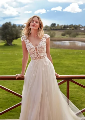 Brautmode im Tüll-Design in der Nähe von Winterthur – jetzt entdecken