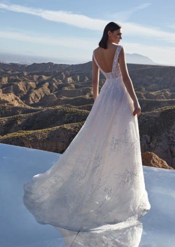 Traumkleid A-Linie in der Nähe von Basel – entdecke deine persönliche Note