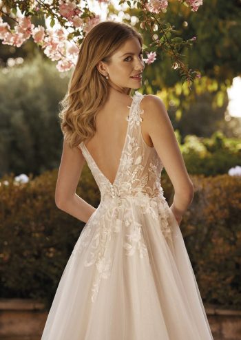 Traumhaftes A-Linie Brautrobe nahe Beromünster – zeitlos & individuell