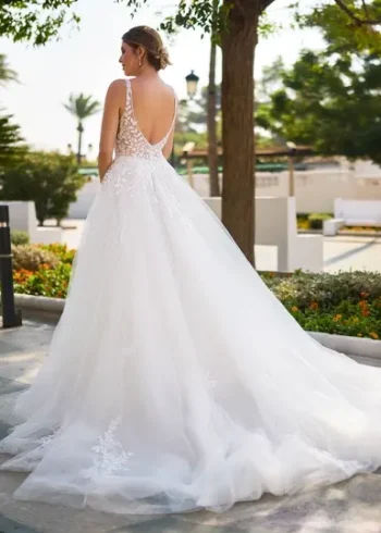 Traumhaftes A-Linie Brautrobe nahe Basel – zeitlos & individuell