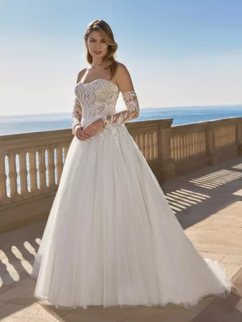 Traumkleid im A-Linie-Design nahe Bad Säckingen – jetzt entdecken